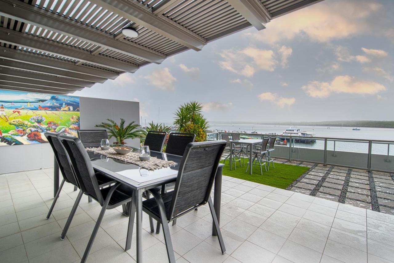 Apartamento Cairns Waterfront Luxury At Harbourlights Exterior foto